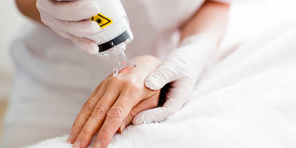 مرکز لیزر در شاهین شهر