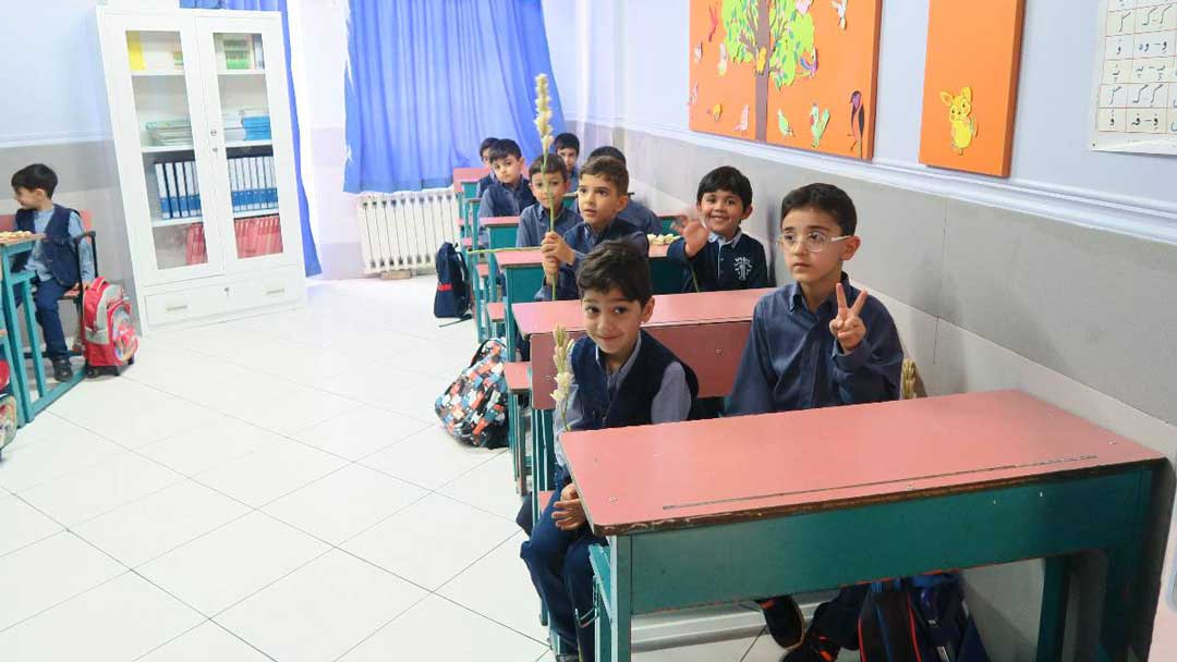 بهترین مدرسه غیرانتفاغی پسرانه در شاهین شهر