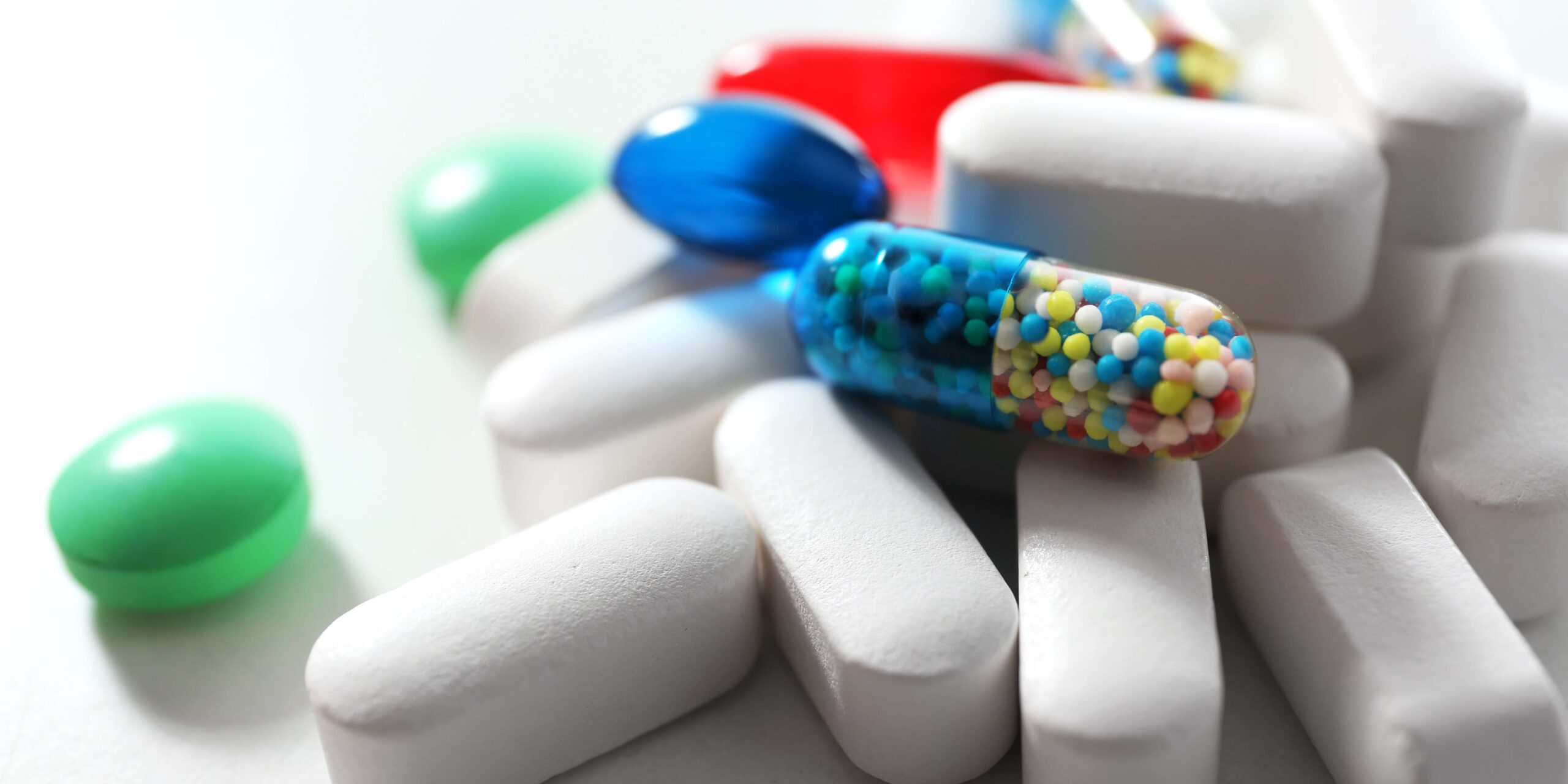 بهترین داروخانه در شاهین شهر | دسترسی سریع به دارو و خدمات شبانه روزی راهنمای انتخاب بهترین داروخانه در شاهین شهر