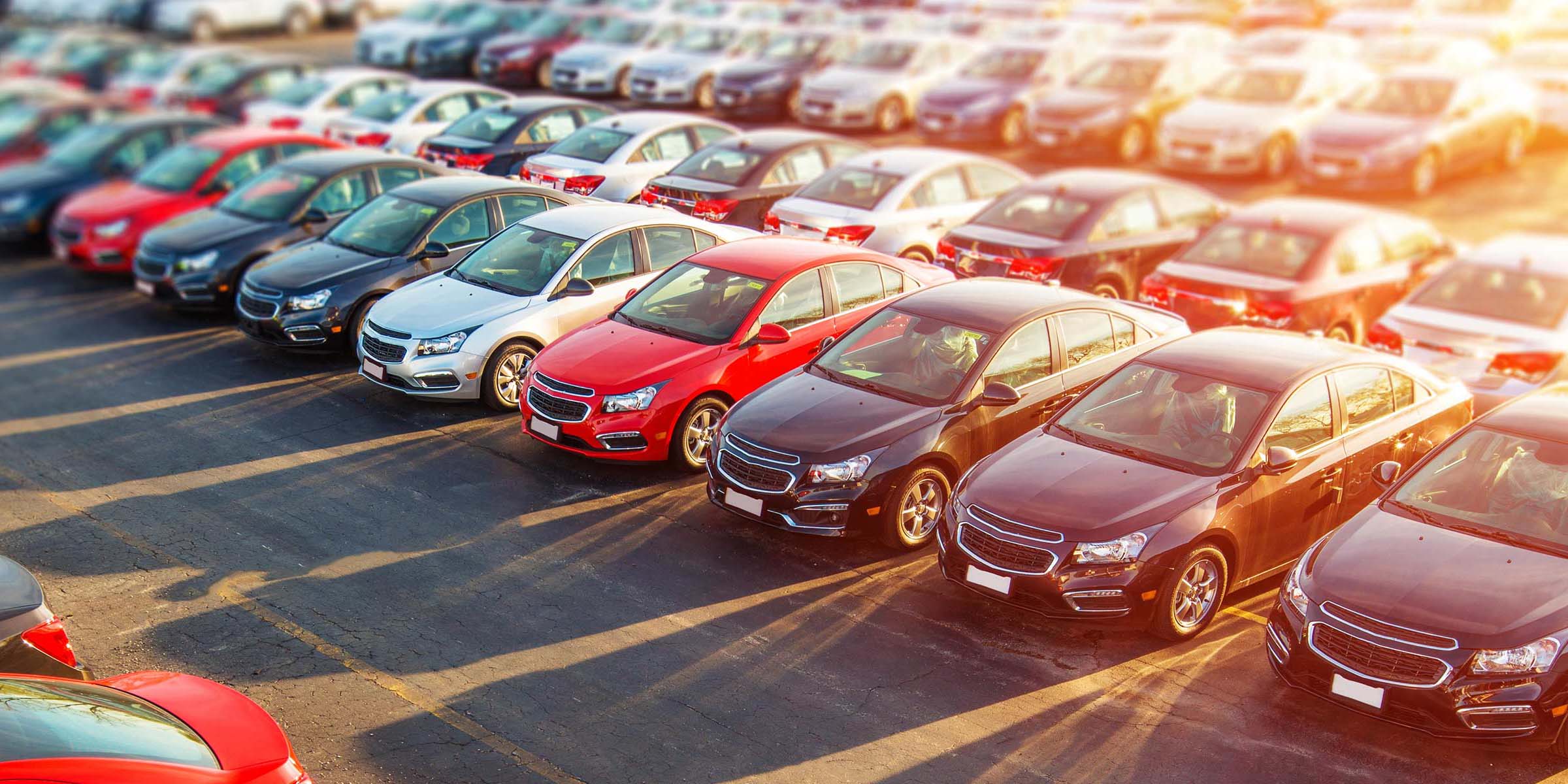 نمایندگی های خودرو در شاهین شهر؛ راهنمای جامع خرید ۱۴۰۴ مراحل خرید خودرو از نمایندگی های خودرو در شاهین شهر