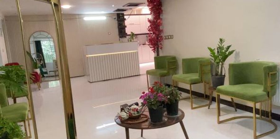 کلینیک زیبایی یاسمین شاهین شهر