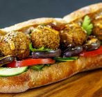 بهترین فلافلی‌ شاهین شهر