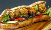 بهترین فلافلی‌ شاهین شهر