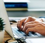 چرا آموزش ادمینی در سال 2025 یک انتخاب هوشمندانه است؟